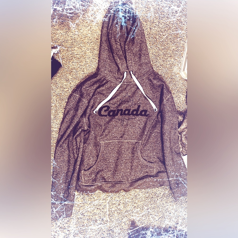 Canada woman’s hoody.